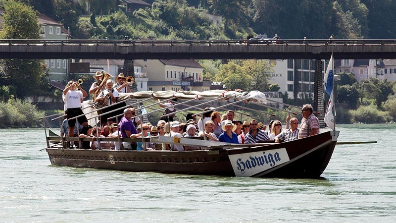 Plättenfahrten auf der Salzach