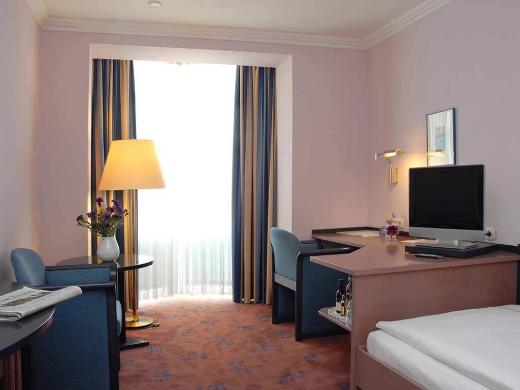 Hotel Lindacher Hof Burghausen Hotel Lindacher Hof Burghausen